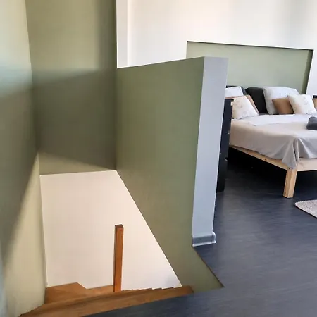 Dwupoziomowe 79m, 2 Sypialnie, Parking, Centrum By Host * وودج