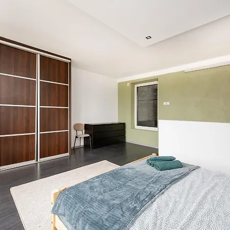 Apartament Host 1 Maja 66 Dwupoziomowy Z Parkingiem Łódź